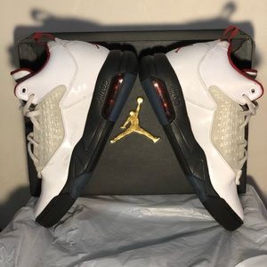 Jordan Maxin 200 White/Red (Size 7)